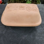 Rival Naturelles Clay Cooker 4673 Medium Sized Tribal Design. Fixed Price $17.99.