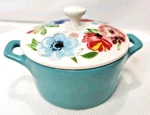 The Pioneer Woman Blooming Bouquet Mini Casserole Dish Turquoise Blue Floral Lid. Fixed Price $14.99.
