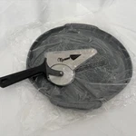 New Nuwave Pizza Server Stainless Steel Blade & Silicone Tray. Fixed Price $8.00.