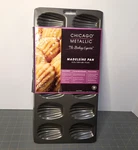 Chicago Metallic Madeleine 12-CAVITY Cakes Pan Heavy Duty Dishwasher Safe Nwt. Fixed Price $14.00.
