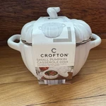 Small Pumpkin Ceramic Casserole Dish W/top By Crofton .08 Quart Oven White. Fixed Price $24.99.