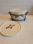 New Temptations Ribbons & Rattan 1.5 Qt Baking Dish With Basket Trivet Lid. Fixed Price $24.00.