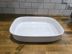Corningware 4.5 French White Casserole Dish Open Roaster F-21-B Lasagna Bake. Fixed Price $39.00.