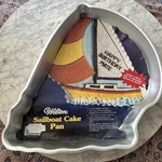 Wilton Sailboat Vintage Cake Pan 1984 502-3983. Fixed Price $19.99.