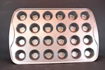 Oneida 24 Mini Non Stick Muffin Pan Tart Cupcake Baking Euc. Fixed Price $20.00.
