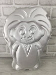 1992 Wilton Pressed Aluminum Cake Pan 2105-6712 Trolls. Fixed Price $9.99.