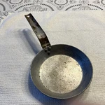Vintage Wear-ever #2506 Small Aluminum Frying Pan Made Usa. Fixed Price $20.00.