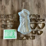Christmas Cookie Cutters Lot Metal Gingerbread Holly Hobby Cake Pan Holiday Tree. Fixed Price $39.99.