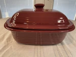 Pampered Chef 3.1 Qt Cranberry Deep Covered Baker Roaster Dutch Oven Stoneware. Fixed Price $50.00.