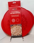 Nordic Ware Reversible Christmas Pie Top Cutter Lattice And Hearts Red Melamine. Fixed Price $13.99.