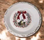 Creative Co-op Lori Siebert 12IN Christmas Stoneware Pie Dish Birds Berries. Fixed Price $21.99.