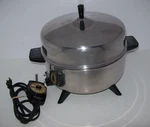 Vintage Farberware Electric Skillet Dutch Oven Pan Deep Fryer Dome Lid 320. Fixed Price $54.95.