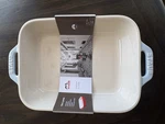 Staub Ceramic Gratin Dish Rectangle Light Blue 7.5 X 6 Nwt. Fixed Price $22.00.