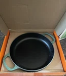 Le Creuset #28 11 Round Artichaut Cast Iron Enamel Signature Everyday Pan. Fixed Price $169.95.