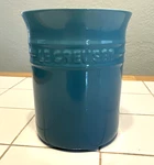 Creuset Crock Silico Stoneware Only Marseille Blue No 6"X 4". Fixed Price $20.00.