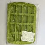 Tastefully Simple Green Silicone Rectangular Brownie Pan Multi-cavity Oven Safe. Fixed Price $9.99.