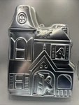1983 Wilton Classic Haunted House Aluminum Cake Pan Stock 502-2464. Fixed Price $15.39.