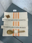 New Nwt Mud Pie Thankful Grateful Blessed Casserole Holder Carrier & Spoon. Fixed Price $25.98.