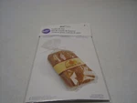 Wilton 1912-5093 Loaf Gift Kit With 4 Bags, Ties And Labels. Fixed Price $8.49.