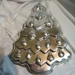 Cake Pan Vintage Gs Ez Baker Christmas Tree Holiday Never Used 12X13 Aluminum. Fixed Price $11.13.