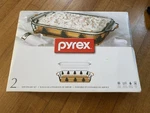 New Pyrex 2 Piece Serveware Set Baking Dish With Christmas Tree Basket. Fixed Price $48.85.