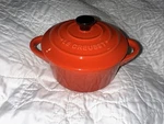 Nwt Le Creuset Mini Cocotte 10CM 8OZ Carmin Color W/ Black Knob Lid. Fixed Price $34.98.