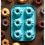Pampered Chef Mini Fluted Cake Pan 1602 Teal Blue Cup Bundt Baking Mold Nip. Fixed Price $22.50.