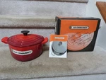 Creuset Cocotte Heart Casserole Cherry Red 2 Quart 7 3/4" Never Used In Box. Fixed Price $145.26.