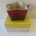 Cerise Le Creuset Star Shape Ramekin New Box. Fixed Price $29.99.