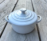 Le Creuset 10 Cm Mini Round Cocotte 8 Oz 4 Inch White Box Stoneware. Fixed Price $34.99.