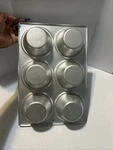 Wilton Jumbo Muffin Or Cupcake Pan 6-CUP Non Stick Aluminum #2105-1820. Fixed Price $18.00.