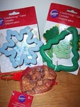 Wilton Comfort-grip Snowflake & Christmas Tree + 5 Mini Stainless Cookie Cutters. Fixed Price $16.95.