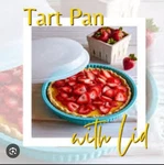 Pampered Chef Tart Pan With Lid #100669 Blue Fluted Removable Bottom Nib. Fixed Price $15.95.