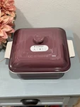 Creuset Stoneware Classic 23CM/3L Square Casserole Bake Dish With Lid Fig. Fixed Price $129.00.