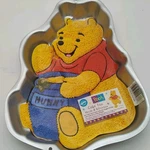 1995 Wilton Disney Winnie The Pooh Cake Pan Mold #2105-3000 Retired Party. Fixed Price $19.98.