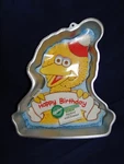 New Vintage Wilton Big Bird With Banner Cake Pan 2105-3654. Fixed Price $19.99.