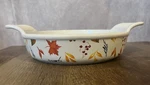 Cooks Tools Round Baking Casserole Autumn Leaves Theme Dishwasher Oven Safe. Fixed Price $18.00.