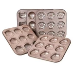Non-stick Coating 9 Cups Animal Cartoon Cake Baking Tray Mold Household Diy Bake. Fixed Price $27.99.