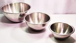 West Bend Bowl Master Stainless Steel Nesting Mixing Set 3.5, 1.5, 3/4 Qt.. Fixed Price $59.95.
