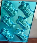 Vintage Wilton #2105-3228 Scooby-doo Dog Cake Baking Jello Mold Pan Tray Makes 6. Fixed Price $9.99.