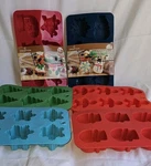 Crofton Holiday Silicone Bakeware Snowman/flake Tree Gingerbread Mixed Set 6. Fixed Price $12.60.