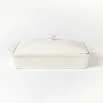 4QT Stoneware Rectangle Baking Dish With Lid - Figmint. Fixed Price $25.99.