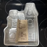 Wilton Cake Pan Mold Halloween Haunted House 502-2464 Vintage 1983. Fixed Price $15.00.