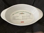 Campbell's Soup Company 1.5 Qt Oval Green Bean Casserole Dish 2005 W/recipe. Fixed Price $14.80.
