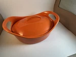 Rachael Ray 2.5 Quart Covered Baking/casserole Dish Stoneware Orange. Fixed Price $30.00.