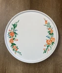 "flora White" Le Creuset 12" Footed Cake Stand Floral Appliqu ' Stoneware Nwt. Fixed Price $110.99.