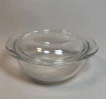 Vintage Pyrex #022 Clear Glass 1 Quart Casserole Bowl With Lid 682-C -usa. Fixed Price $19.99.