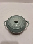 Le Creuset Stoneware Mini Round Cocotte 8 Oz. Gray Read Desc See Pics. Fixed Price $20.00.