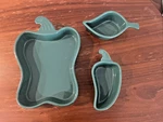 Chantal 3 Piece Green Peppers Shaped Oven Safe Serving Casserole Baking Dip. Fixed Price $29.99.