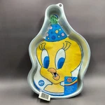 Wilton Looney Tunes Tweety Bird Cake Pan #2105-3205 With Instructions Insert. Fixed Price $14.95.